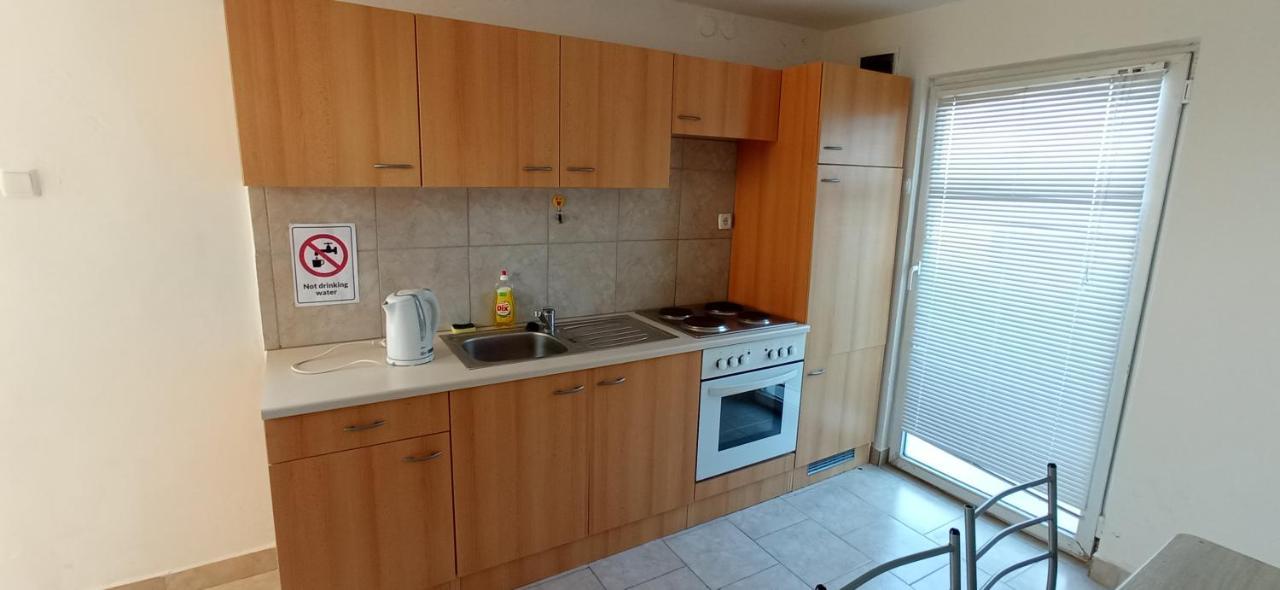 Vila Kula Aparthotel Nin Exteriör bild